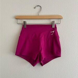 5/$55 !! 🔥 Gymshark Fuchsia Athletic Shorts
